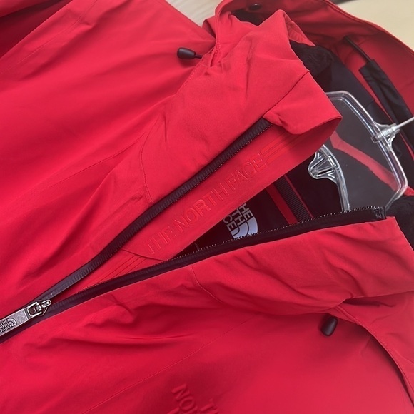 Brand New The North Face Inclination Jacket Red & Black Zippered Hooded Dryvent - Picture 7 of 16